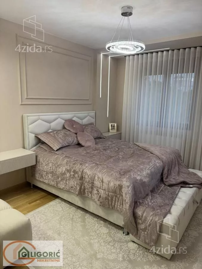 Petosoban stan | 4zida