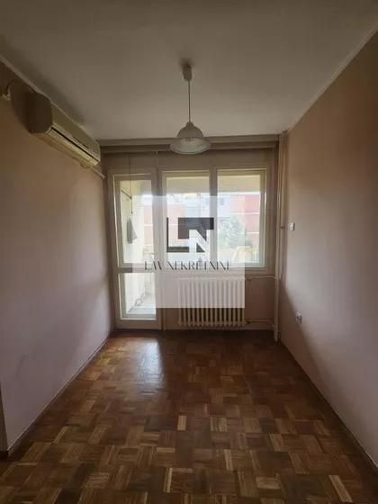 Prvomajska | 4zida.rs
