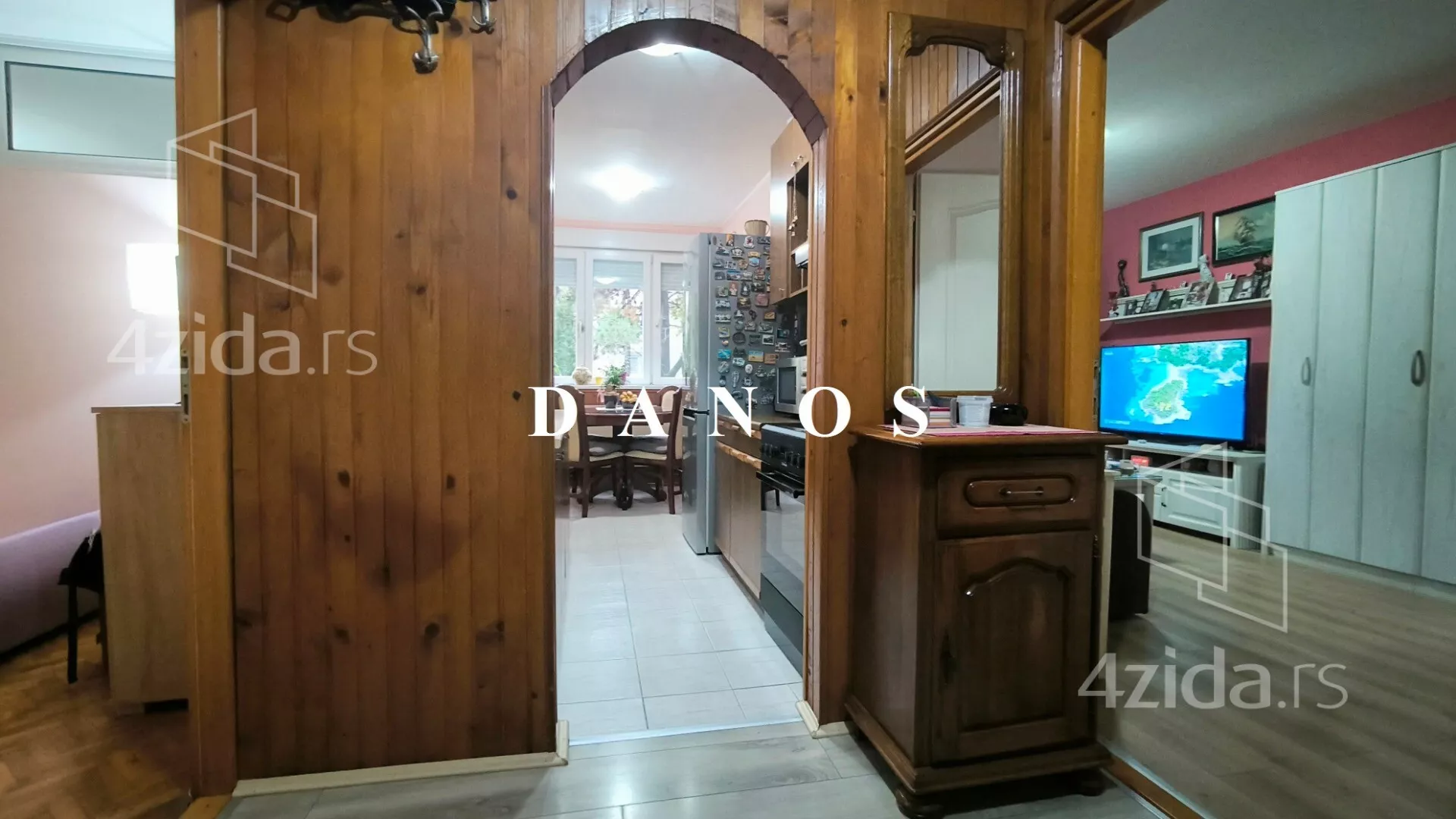 Dvoiposoban stan | 4zida