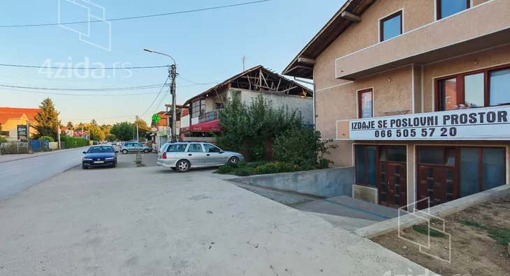 Poslovni prostor | 4zida