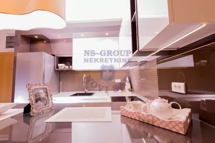 Stari Grad | 4zida.rs