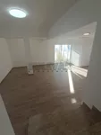 Lokal | 4zida