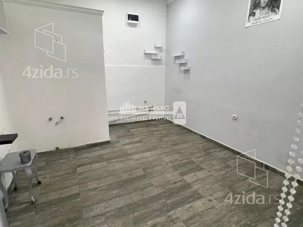 Lokal | 4zida