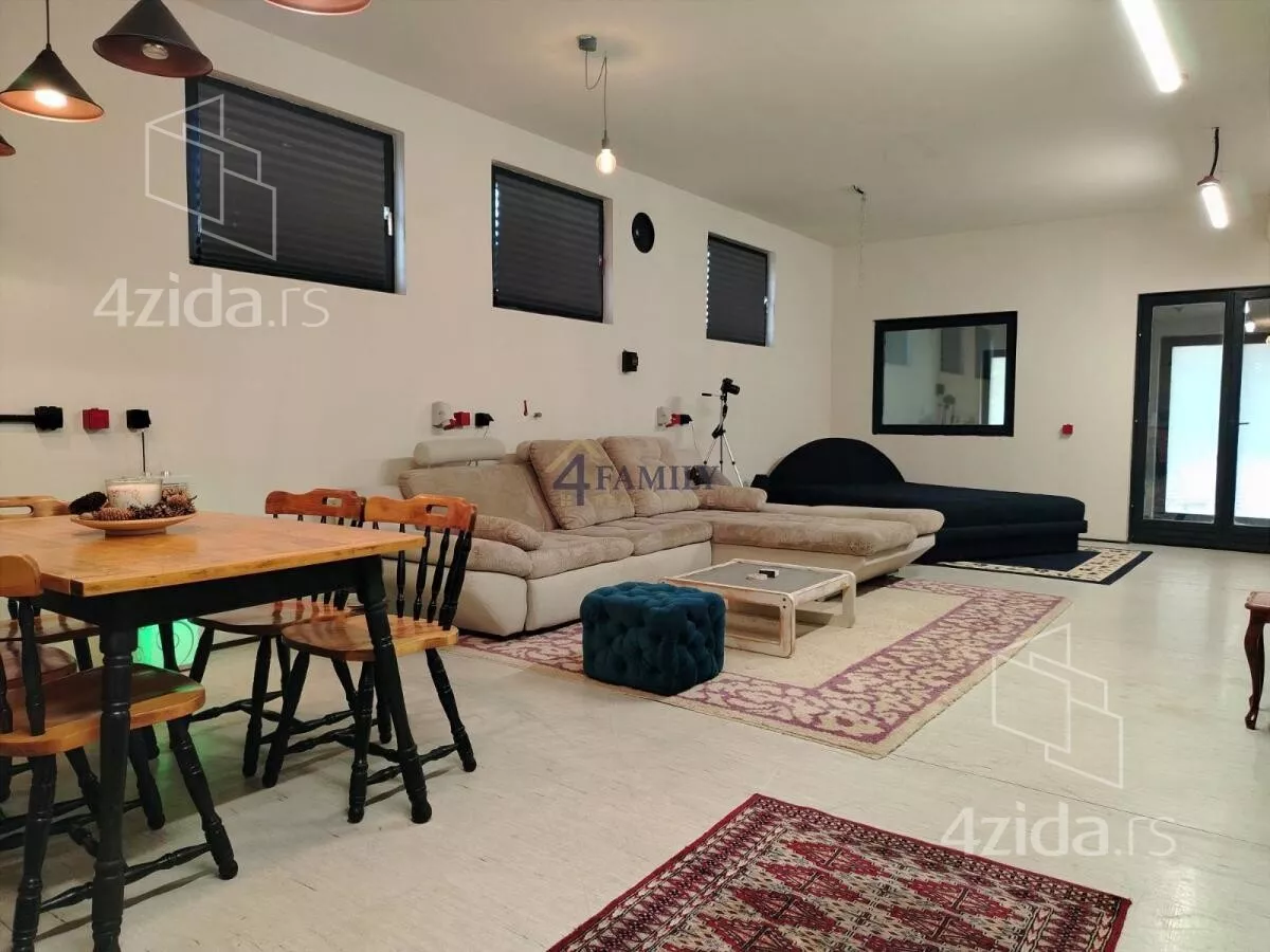 Kuća | 4zida
