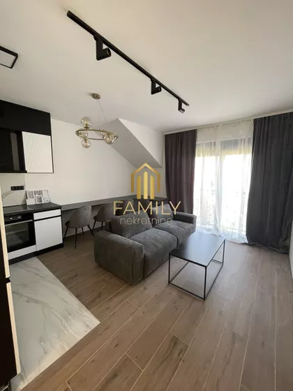 Izvidnička | 4zida.rs