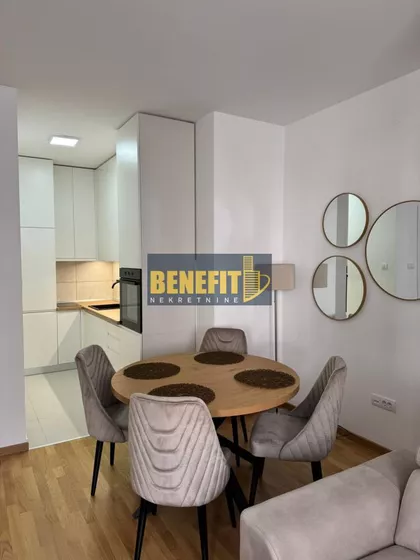 Banovo Brdo | 4zida.rs