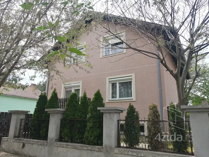 Kuća | 4zida