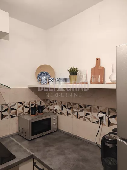 Vjekoslava Kovača | 4zida.rs