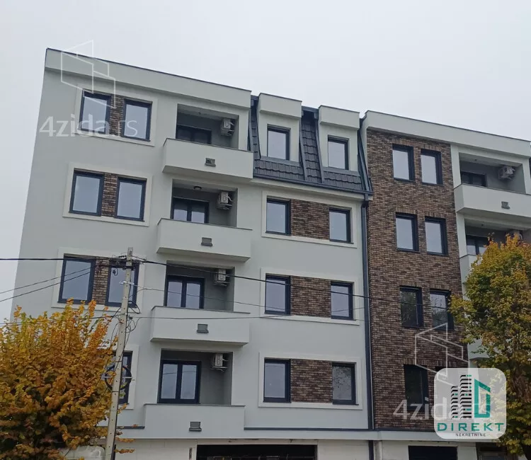 Troiposoban stan | 4zida