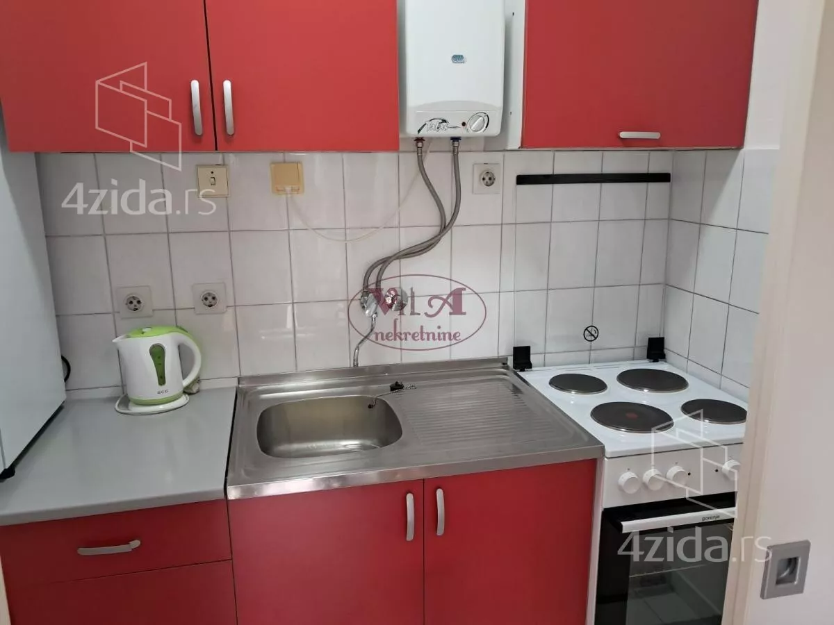 Garsonjera | 4zida