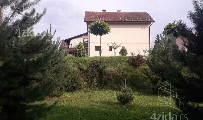 3-etažna kuća | 4zida