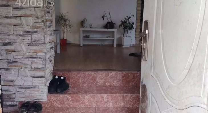 4-etažna kuća | 4zida