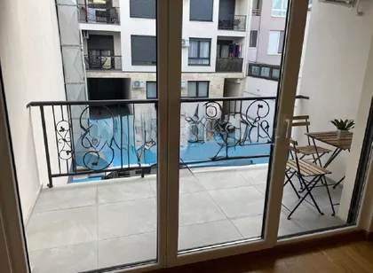 Crveni Krst Vračar | 4zida.rs