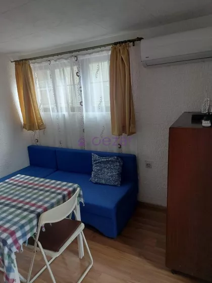 Medaković 2 | 4zida.rs