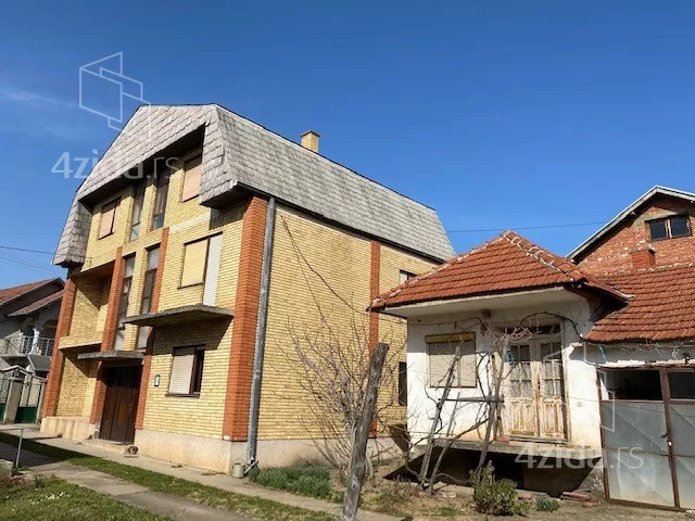 3-etažna kuća | 4zida