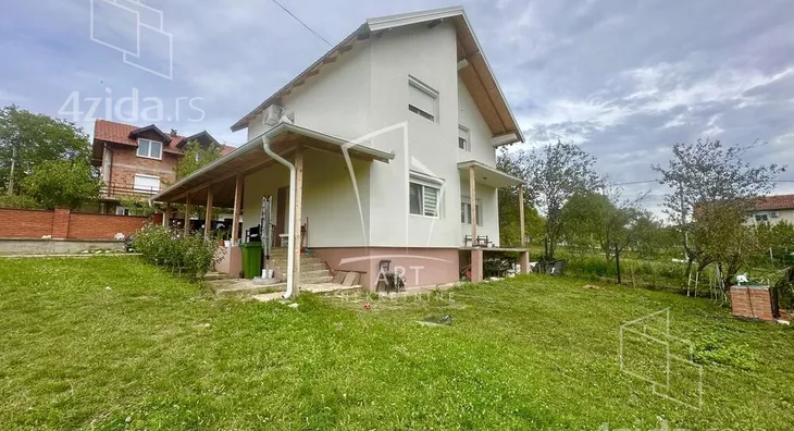 2-etažna kuća | 4zida
