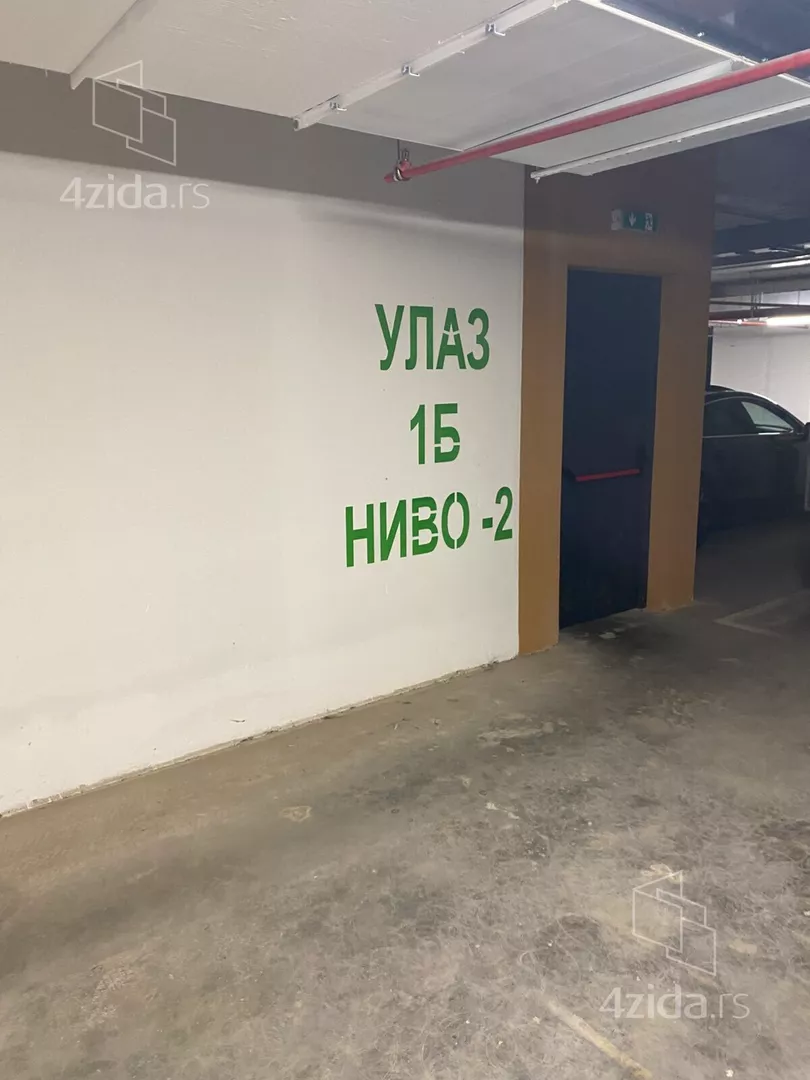 Garaža | 4zida