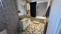 Sedmosoban stan | 4zida