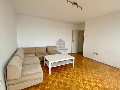 Milana Rakića | 4zida.rs