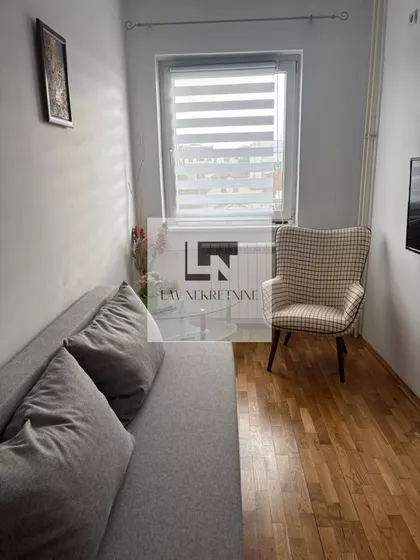 Autokomanda | 4zida.rs