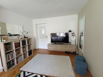 Gospodara Vučića | 4zida.rs