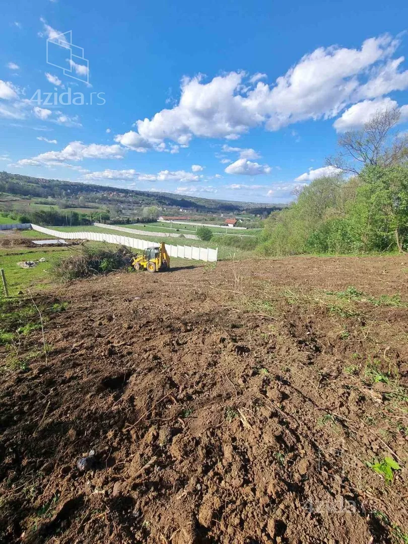 Građevinsko zemljište | 4zida