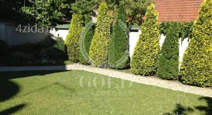 4-etažna kuća | 4zida