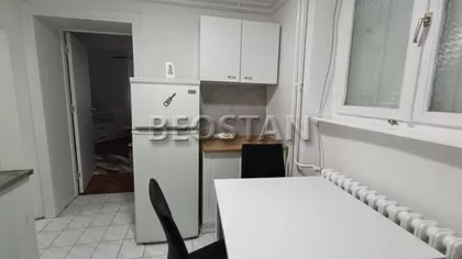 Patrijarha Varnave | 4zida.rs
