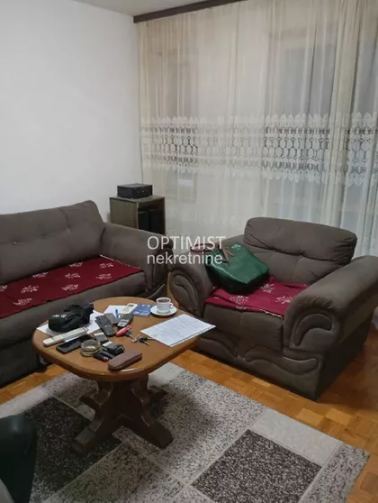Hopovska | 4zida.rs