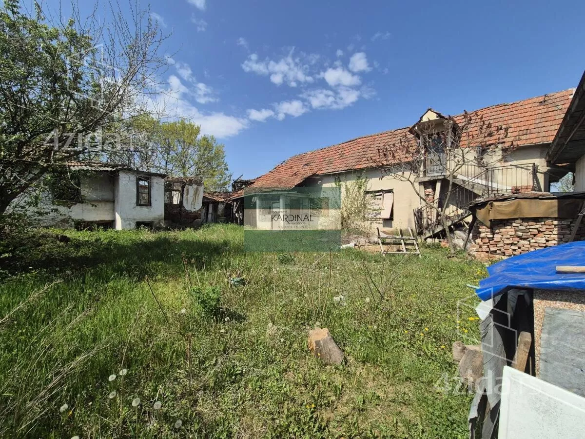 Plac | 4zida