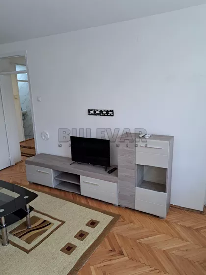 7. jula | 4zida.rs