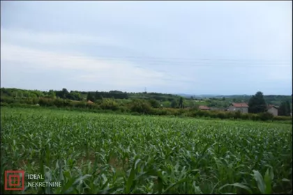 Vrčin | 4zida.rs