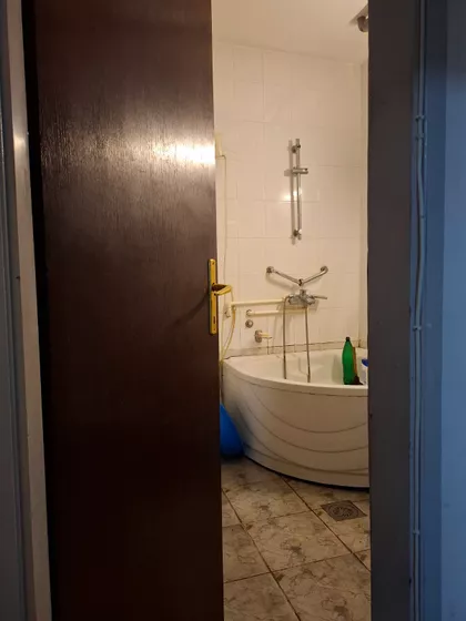 Nikole Tesle | 4zida.rs