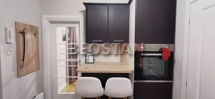 Cara Dusana | 4zida.rs