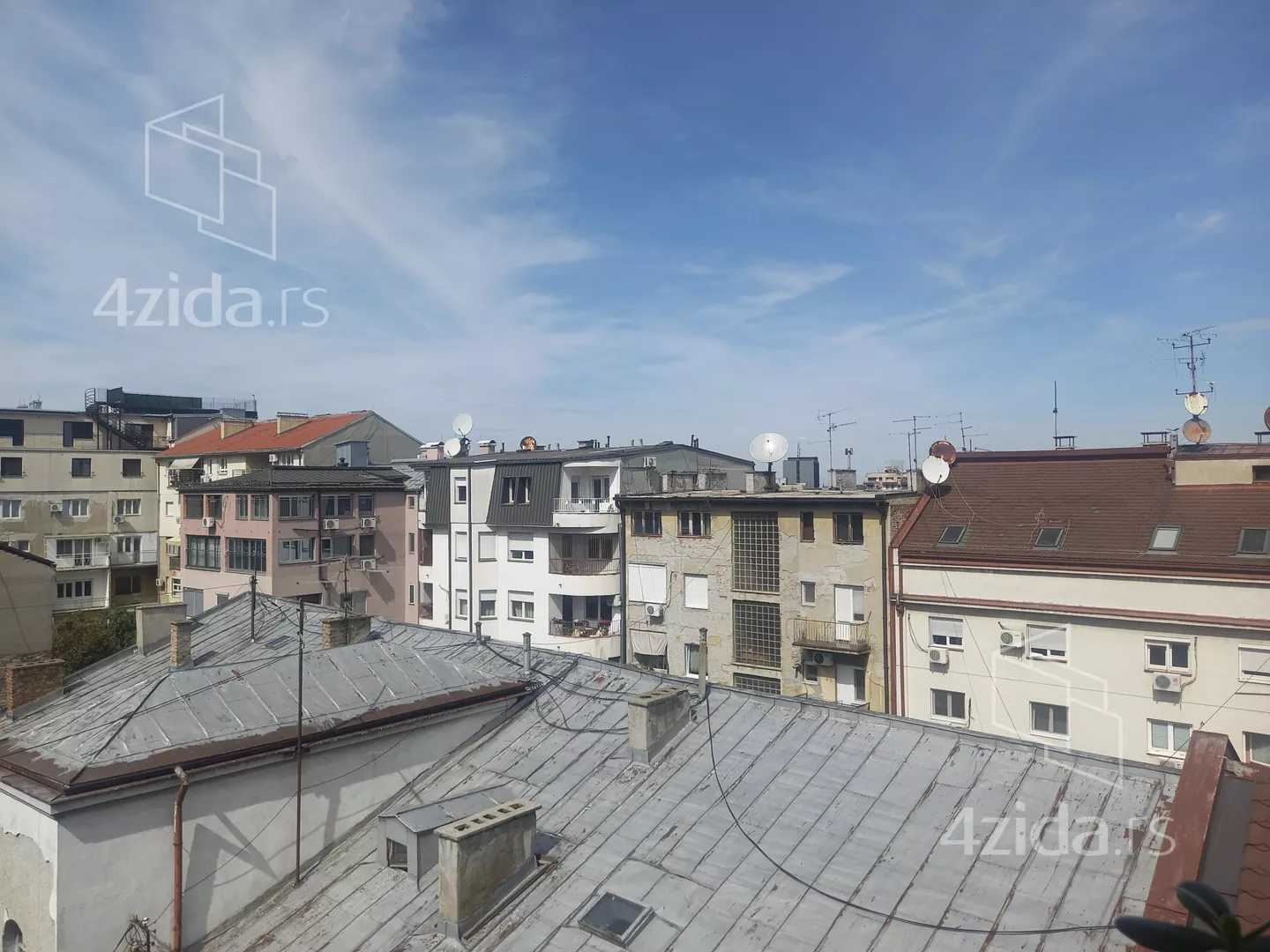 Četvorosoban stan | 4zida