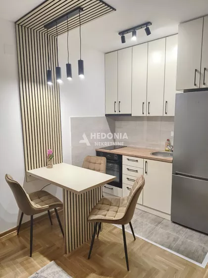 Cara Dušana | 4zida.rs