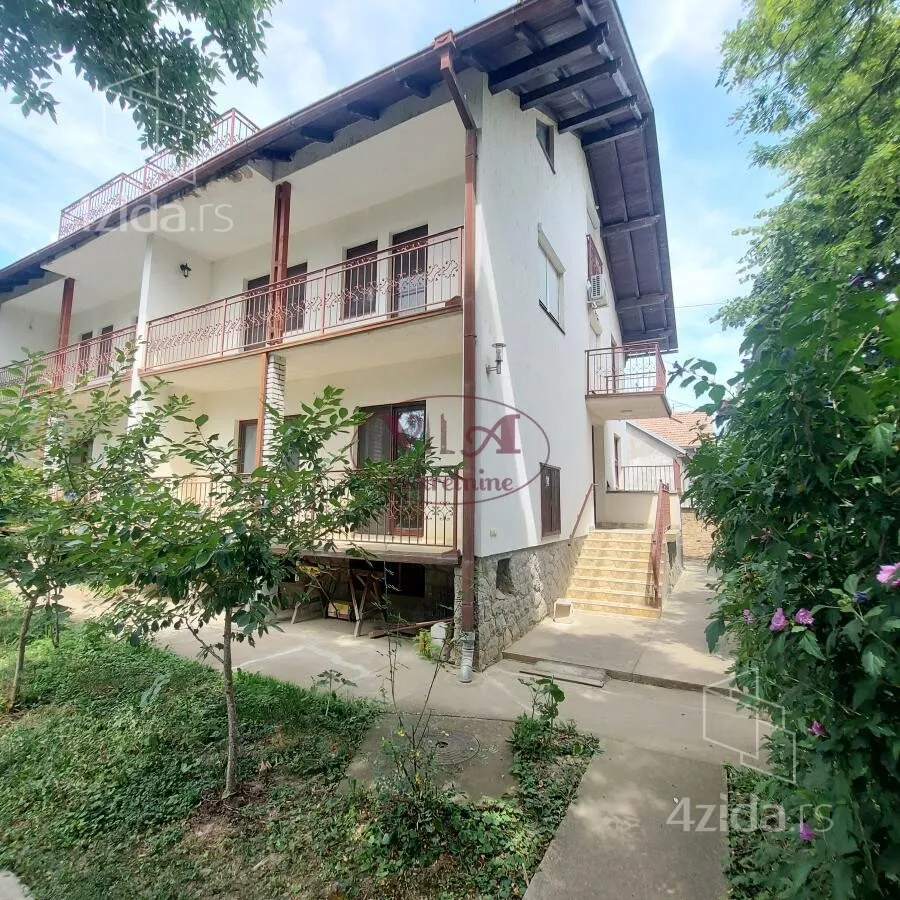 Kuća | 4zida