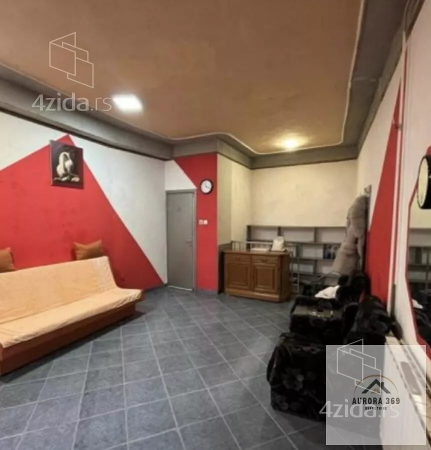 Poslovni prostor | 4zida