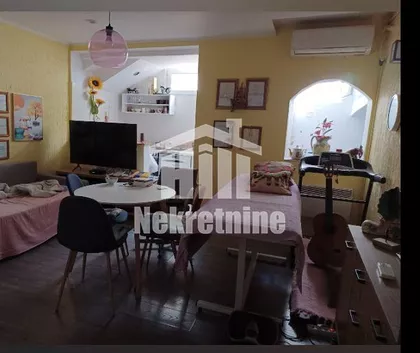 Toše Jovanovića | 4zida.rs