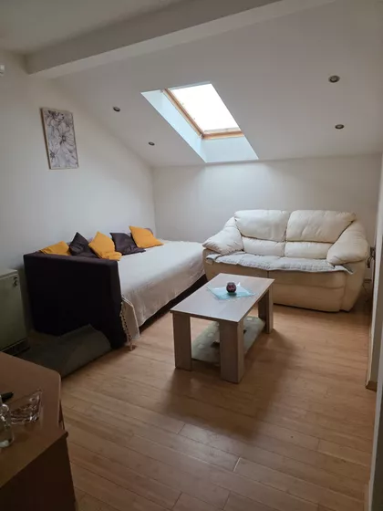 Romanijska | 4zida.rs