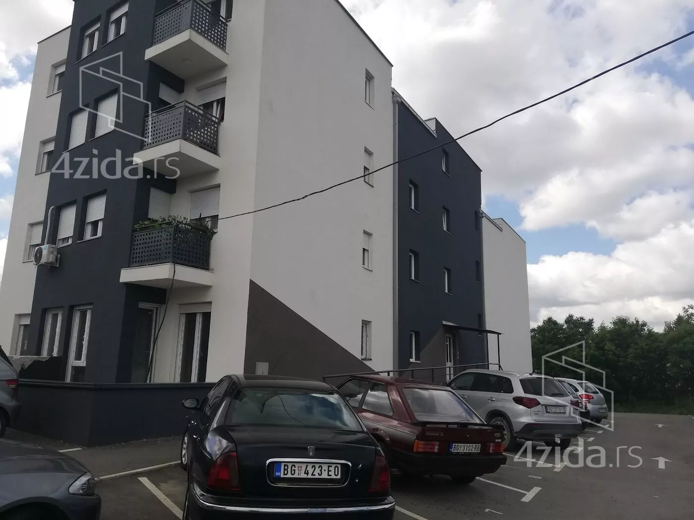 Jednoiposoban stan | 4zida
