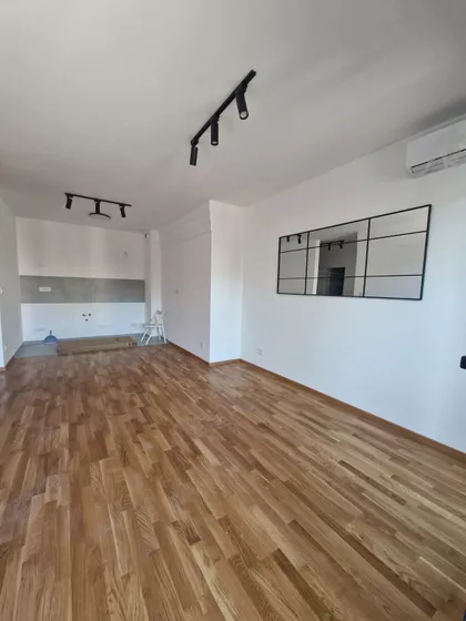 Miloša Obrenovića 25 | 4zida.rs