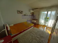 Šestosoban stan | 4zida