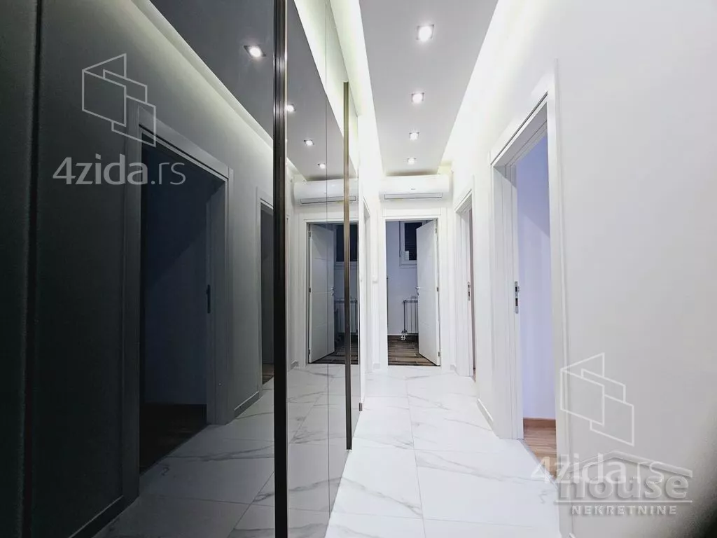 Petosoban stan | 4zida