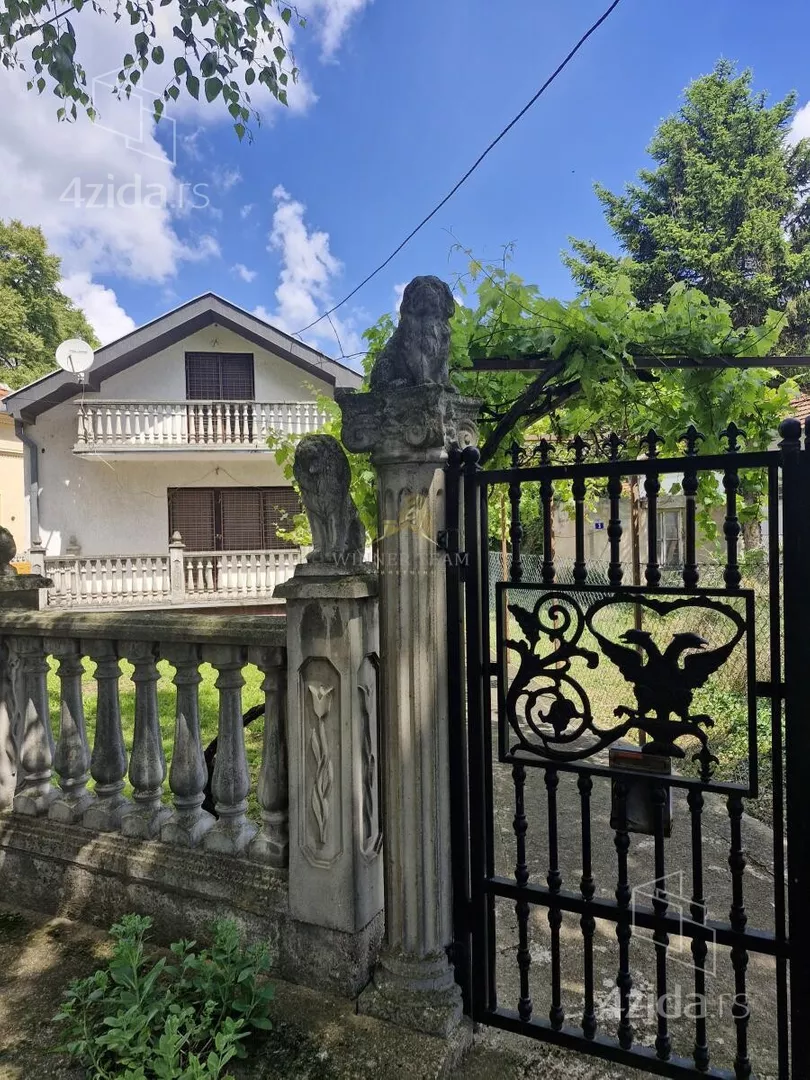 Kuća | 4zida