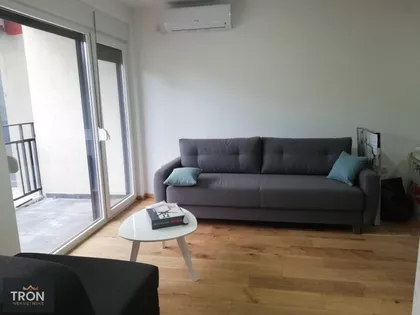 Nemanjina | 4zida.rs