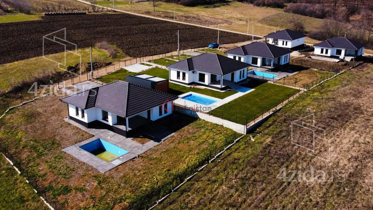 Kuća | 4zida