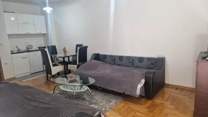 Nemanjina 24 | 4zida.rs
