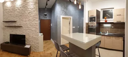 Crveni Krst Vračar | 4zida.rs