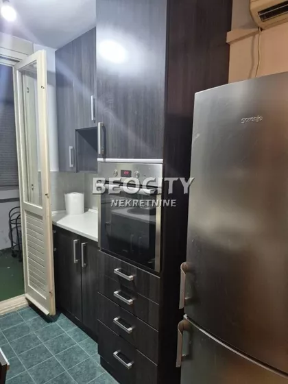 Sava Burića | 4zida.rs